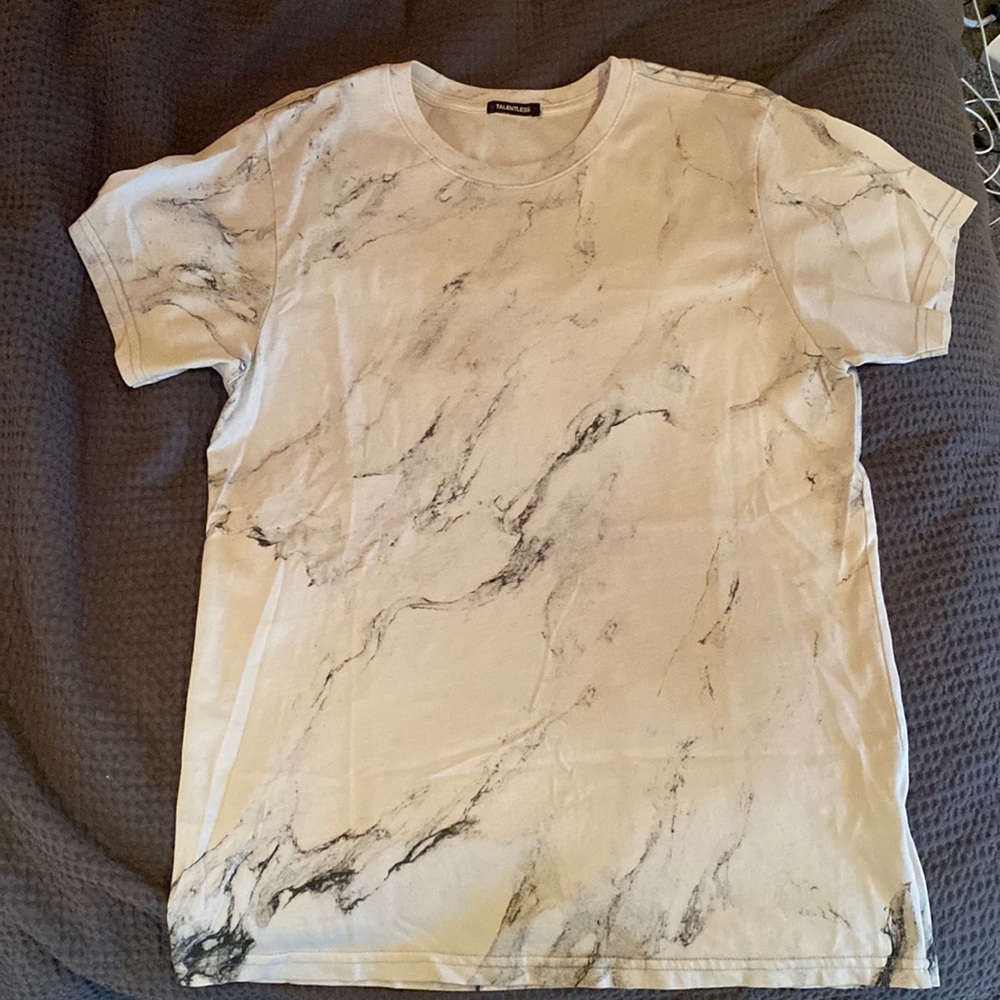 TALENTLESS MENS T-SHIRT. Size Medium. Pristine condition